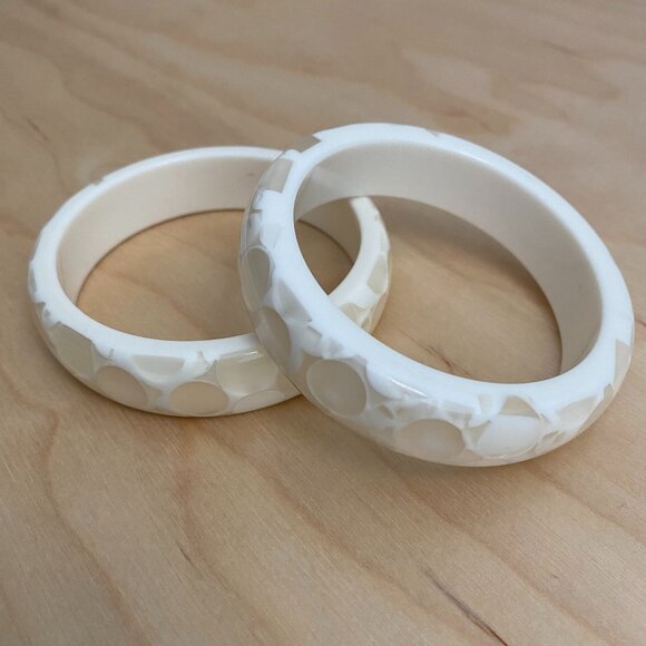 Jewelry - 2 Beautiful Bacelets